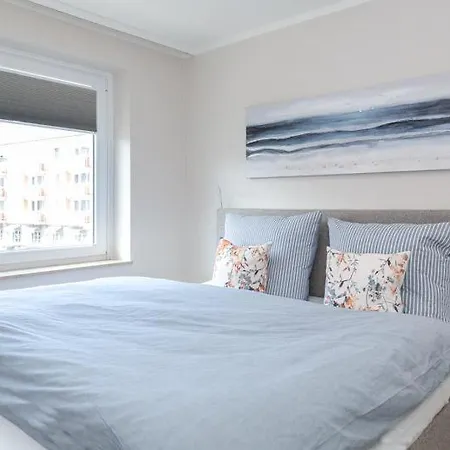 Bra1 7 Sundowner Апартаменты *